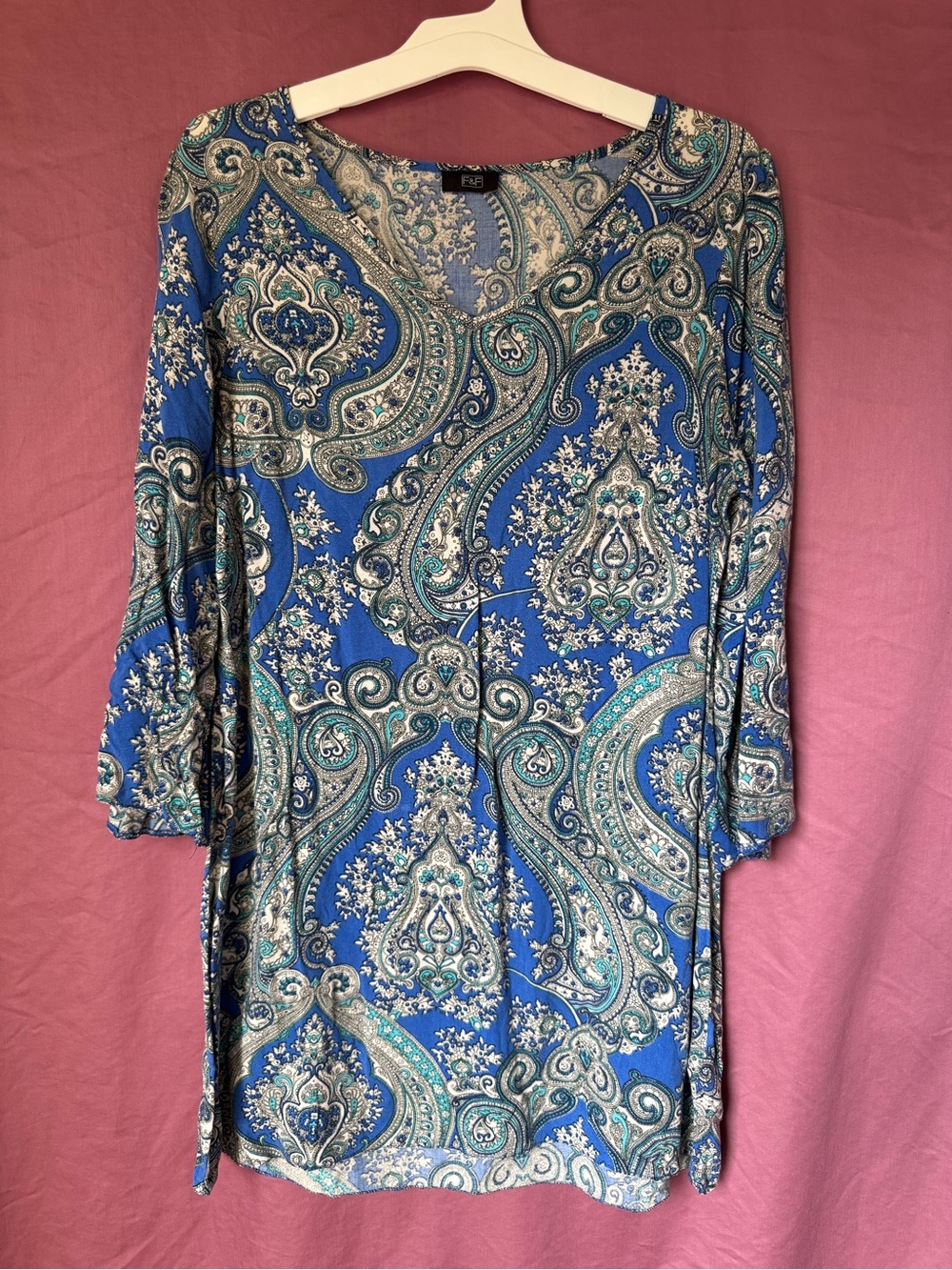 F&F Blue Paisley Tunic Dress Long Flare Sleeve Shift Boho V-Neck Size M / 8
